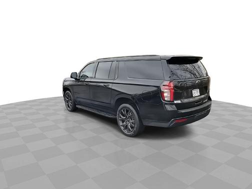 2024 Chevrolet Suburban RST