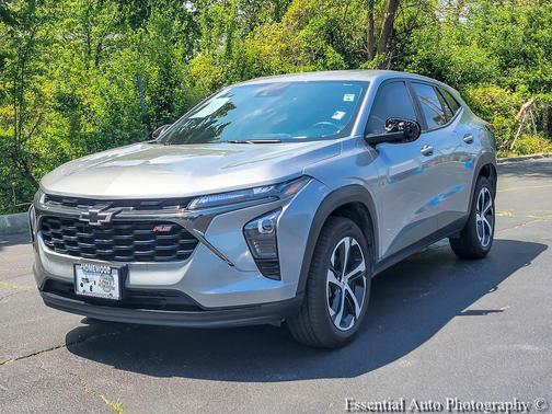 Sterling Gray Metallic 2024 Chevrolet Trax FWD 1RS