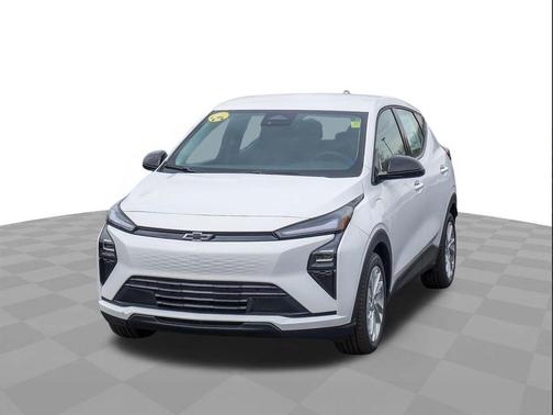 Summit White 2027 Chevrolet Bolt LT