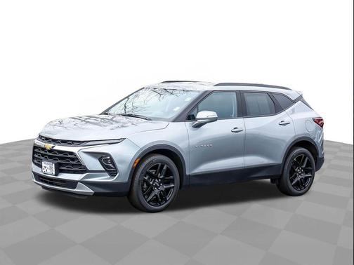 Sterling Gray Metallic 2023 Chevrolet Blazer 3LT