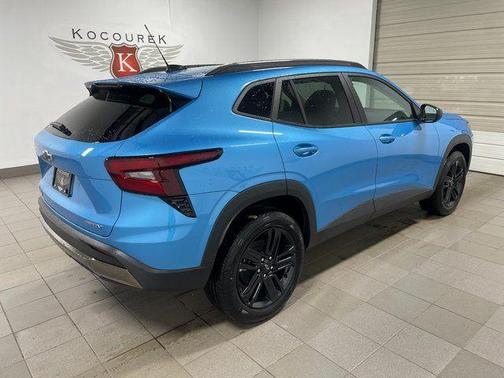 Marina Blue 2026 Chevrolet Trax ACTIV