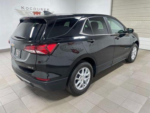Mosaic Black Metallic 2023 Chevrolet Equinox 1LT
