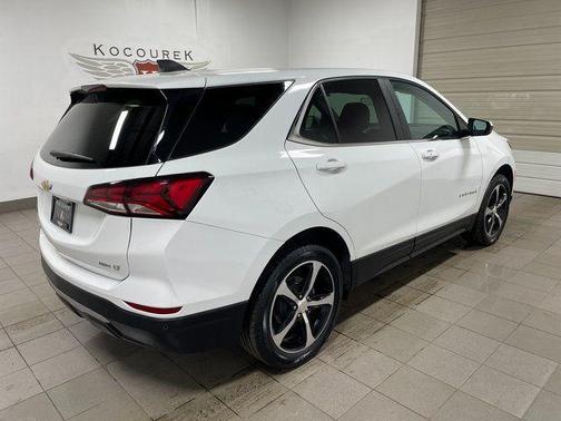 Summit White 2024 Chevrolet Equinox LT