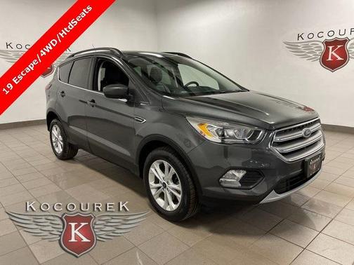 Photo 1 of 27 of 2019 Ford Escape SEL