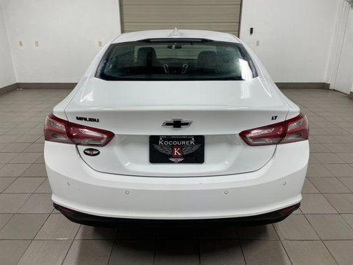 Summit White 2024 Chevrolet Malibu LT