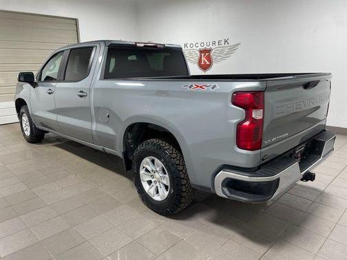 Sterling Gray Metallic 2025 Chevrolet Silverado 1500 LT