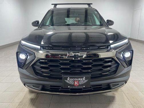Mosaic Black Metallic 2026 Chevrolet Trailblazer ACTIV