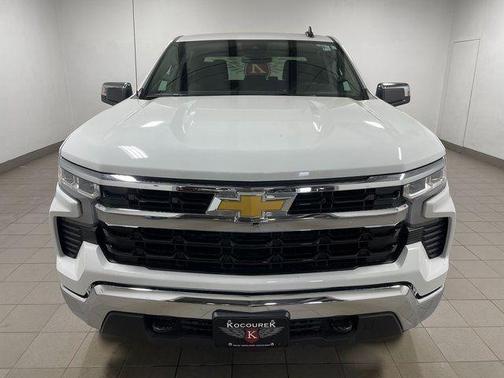 Summit White 2026 Chevrolet Silverado 1500 LT