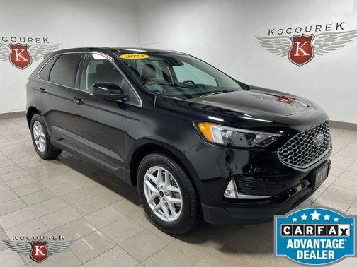 Chili Red Metallic 2018 Buick Envision Preferred