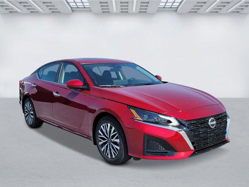 Scarlet Ember Tintcoat 2026 Nissan Altima SV FWD