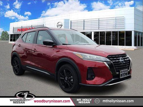 2024 Nissan Kicks SR
