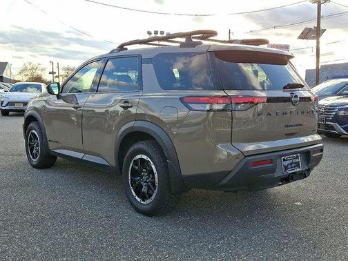 2024 Nissan Pathfinder Rock Creek 4WD