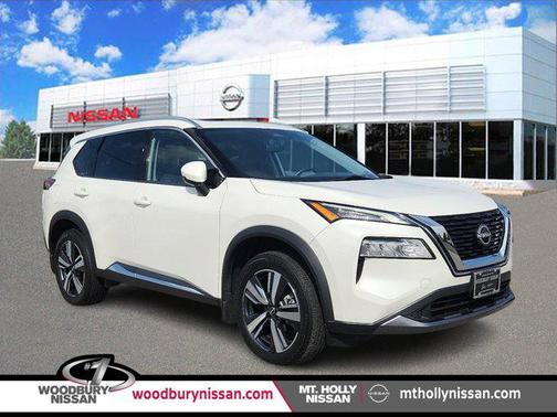 2022 Nissan Rogue SL