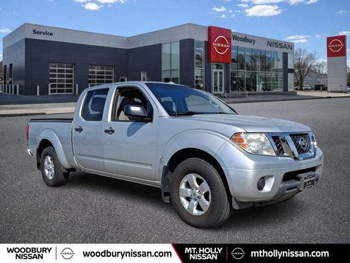 Brilliant Silver 2013 Nissan Frontier SV
