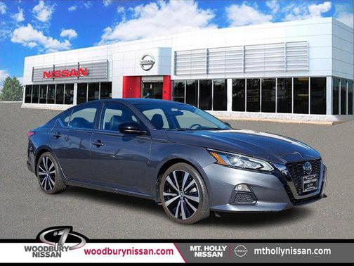 2020 Nissan Altima SR FWD