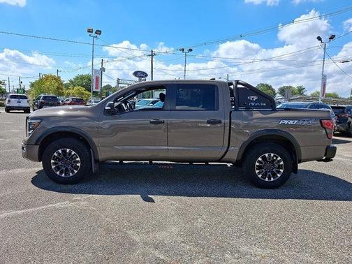 2023 Nissan Titan PRO-4X