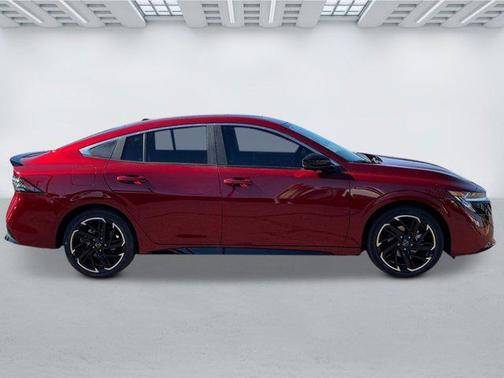 Scarlet Ember Tintcoat 2026 Nissan Sentra SR