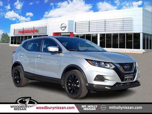 2022 Nissan Rogue Sport S
