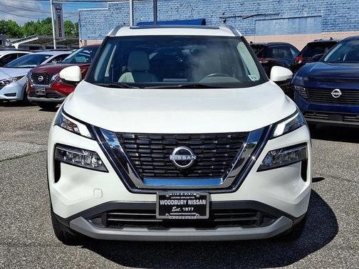 2022 Nissan Rogue SV