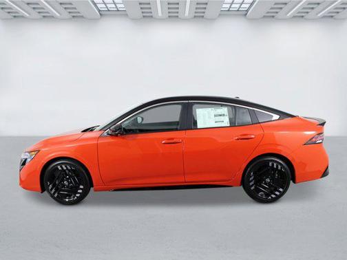 Energetic Ember/Super Black 2026 Nissan Sentra SR