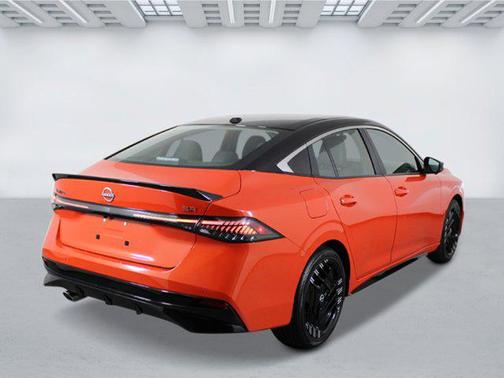 Energetic Ember/Super Black 2026 Nissan Sentra SR