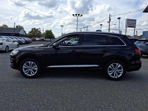 2019 Audi Q7 45 Premium
