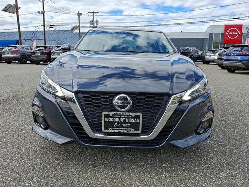 2020 Nissan Altima Platinum FWD