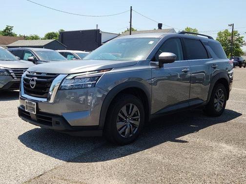 2022 Nissan Pathfinder SV 4WD