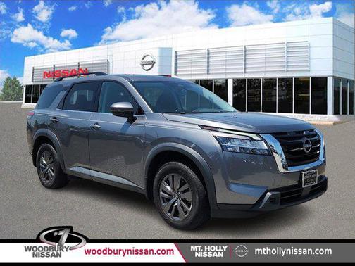 2022 Nissan Pathfinder SV 4WD