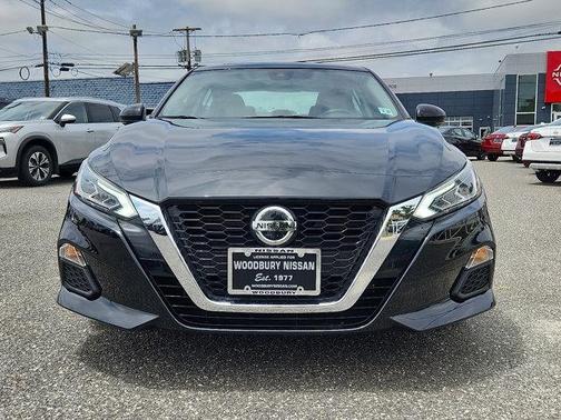 2022 Nissan Altima 2.5 SV
