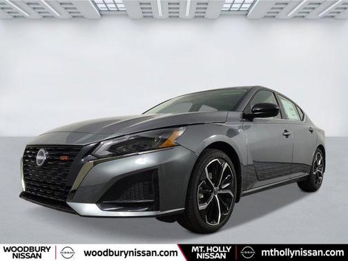 Gun Metallic 2025 Nissan Altima SR FWD
