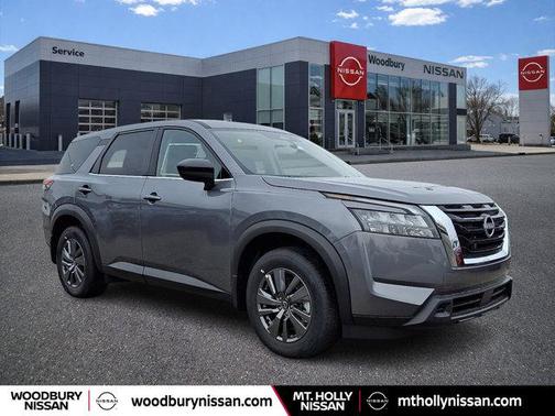 2025 Nissan Pathfinder S 4WD