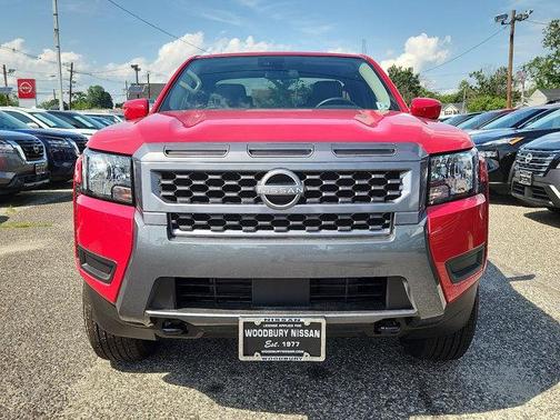 2025 Nissan Frontier SV