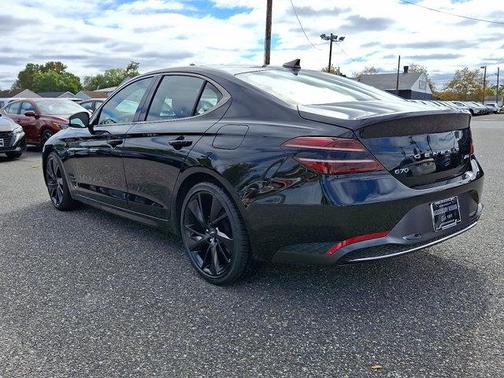 2023 Genesis G70 2.0T AWD