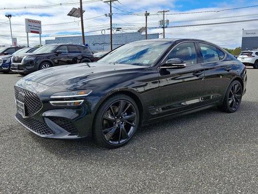 2023 Genesis G70 2.0T AWD