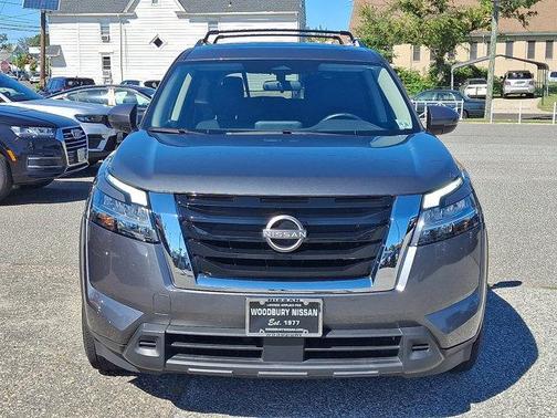 2022 Nissan Pathfinder SV 4WD