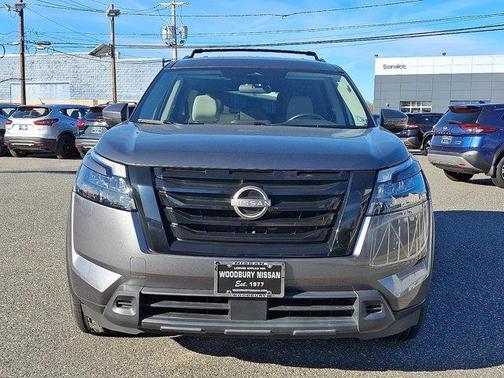 2023 Nissan Pathfinder SV 4WD
