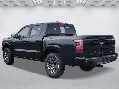 Super Black 2026 Nissan Frontier SV