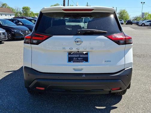 2021 Nissan Rogue S