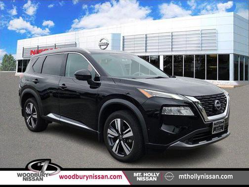 2022 Nissan Rogue SL