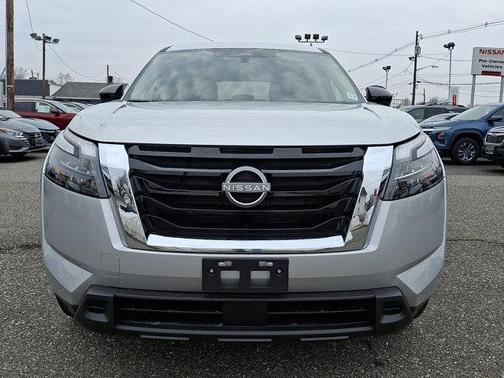 2025 Nissan Pathfinder S 4WD