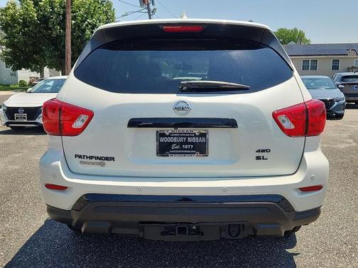 2020 Nissan Pathfinder SL 4WD