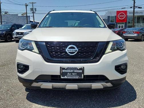 2020 Nissan Pathfinder SL 4WD