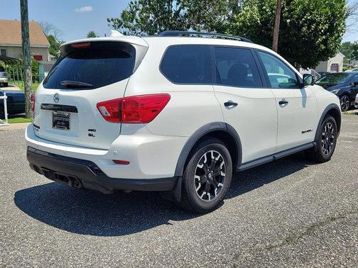 2020 Nissan Pathfinder SL 4WD