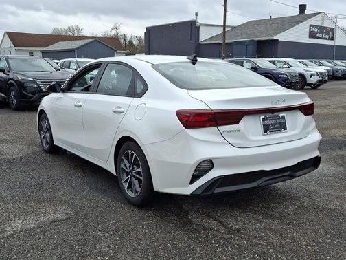 2022 Kia Forte LXS