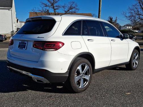 2022 Mercedes-Benz GLC 300 4MATIC
