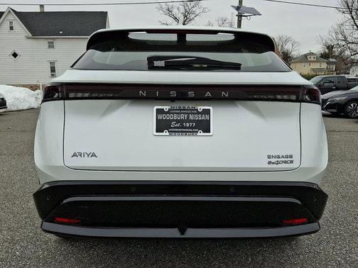 2024 Nissan ARIYA ENGAGE