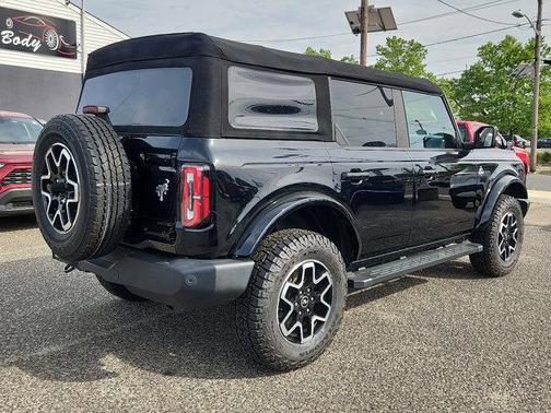 2022 Ford Bronco Outer Banks