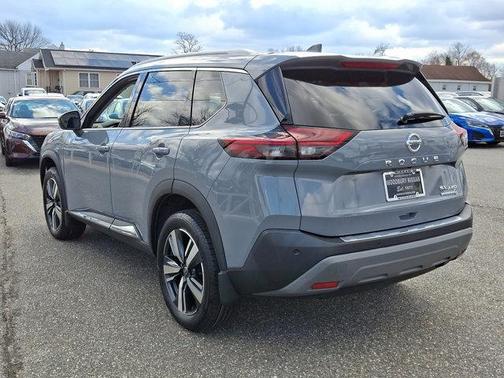 2021 Nissan Rogue SL