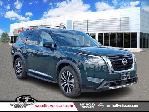 2024 Nissan Pathfinder Platinum 4WD